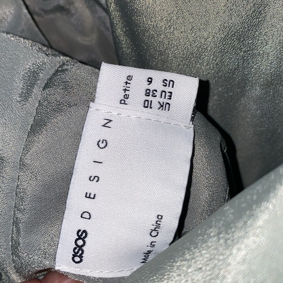 NWT ASOS  Petite Bridesmaid Pleated Pinny Maxi Dress Satin Wrap Waist Size 6P - Picture 6 of 8